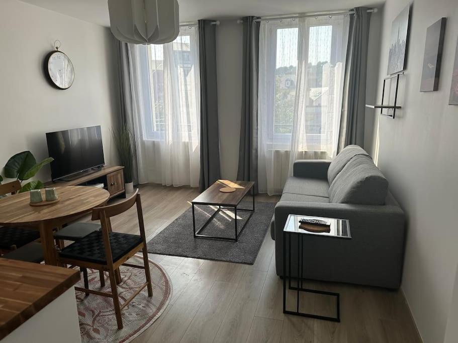 Appartement Agreable Et Confortable Pour 4 Personnes Le Havre Esterno foto