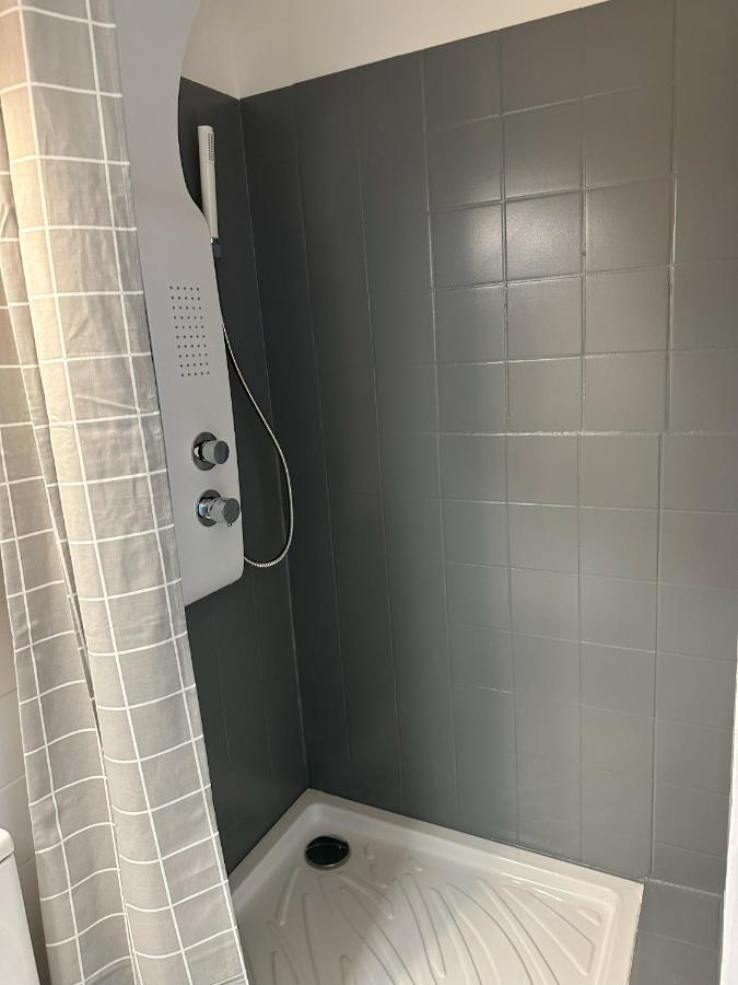 Appartement Agreable Et Confortable Pour 4 Personnes Le Havre Esterno foto
